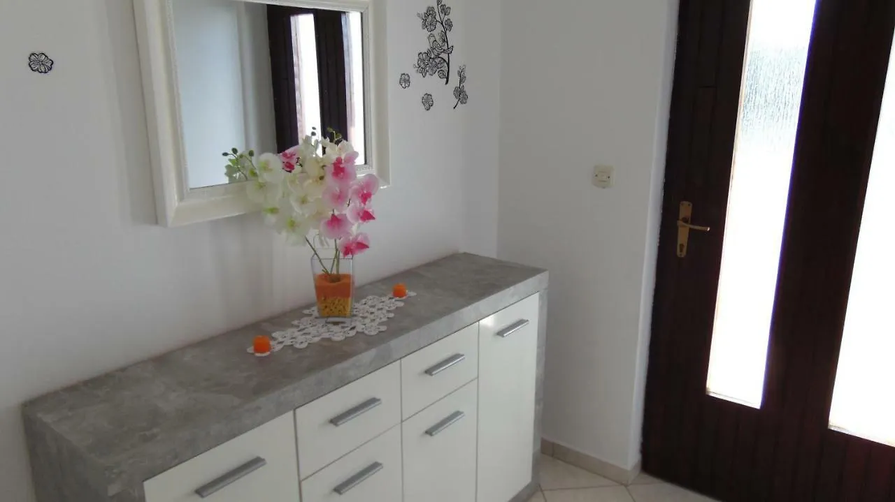 Apartman Ana Hotel Jasenice  3*, Jasenice (Zadar) Croatia