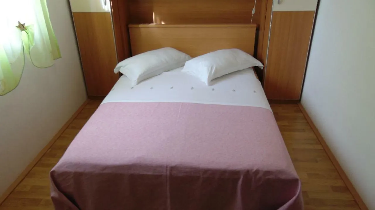 Guest house Apartman Ana Hotel Jasenice